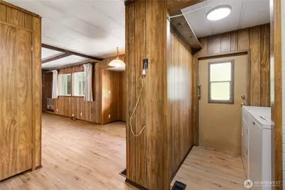 12833 Squaw Wood Lane SE, Rainier, WA 98576 - Photo 9