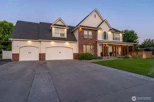 331 Viewmont Dr SE, Moses Lake, WA 98837 - Photo 1