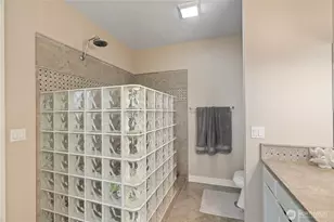 6 Diamond Dr, Pacific Beach, WA 98571 - Photo 15