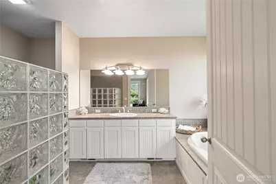 6 Diamond Drive, Pacific Beach, WA 98571 - Photo 13