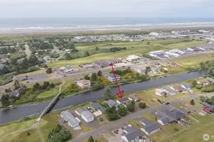 549 Canal Dr NE, Ocean Shores, WA 98569 - Photo 39