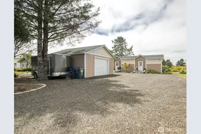 549 Canal Drive NE, Ocean Shores, WA 98569 - Photo 3