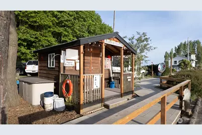 16 A Saratoga  (Including D-15) Drive, Hat Island, WA 98206 - Photo 29