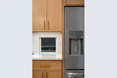 10602 NE 137th Place, Kirkland, WA 98034 - Photo 7