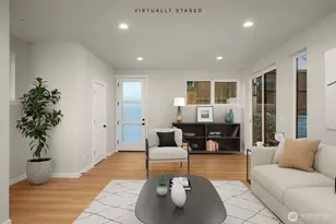 10602 NE 137th Pl, Kirkland, WA 98034 - Photo 3