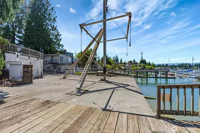 1954 NE Grandview Boulevard, Keyport, WA 98345 - Photo 9