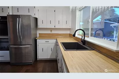 1402 22nd Street NE #252, Auburn, WA 98002 - Photo 7