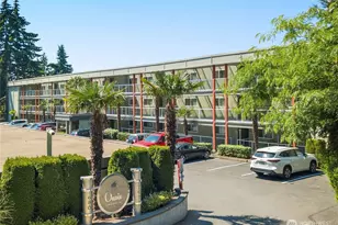 701 122nd Ave NE, Bellevue, WA 98005 - Photo 1