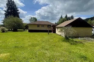 1204 Howard St, Raymond, WA 98577 - Photo 15