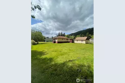 1204 Howard Street, Raymond, WA 98577 - Photo 17