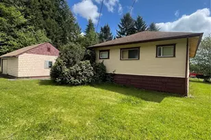 1204 Howard St, Raymond, WA 98577 - Photo 13