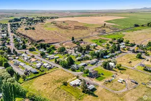 449 NE Cliff Ave, Wilbur, WA 99185 - Photo 39