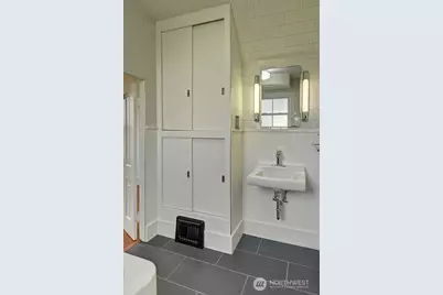 5403 Maynard Avenue S, Seattle, WA 98108 - Photo 11