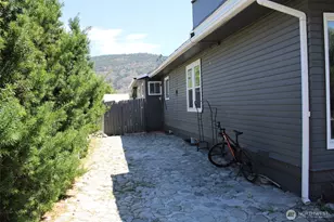 1415 Cherry St, Oroville, WA 98844 - Photo 3