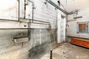 7029 Riverview Rd, Snohomish, WA 98290 - Photo 13