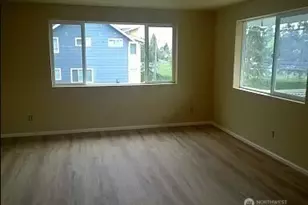 5215 38th Ave SW, Seattle, WA 98126 - Photo 3