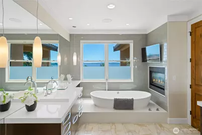 435 8th Avenue W, Kirkland, WA 98033 - Photo 13