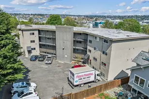 4051 Gilman Ave W, Seattle, WA 98199 - Photo 7