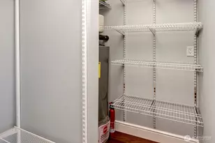 3717 Beach Dr SW, Seattle, WA 98116 - Photo 27