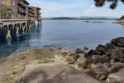 3717 Beach Drive SW #207, Seattle, WA 98116 - Photo 35