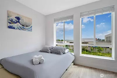 1300 E Remington Court #B, Seattle, WA 98122 - Photo 13