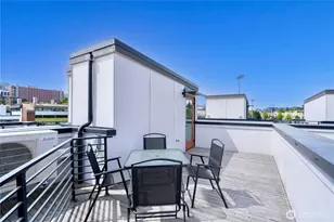 1300 E Remington Ct, Seattle, WA 98122 - Photo 19