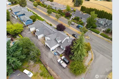 9695 Spinnaker Boulevard NW, Silverdale, WA 98383 - Photo 5