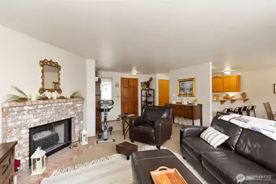9695 Spinnaker Boulevard NW, Silverdale, WA 98383 - Photo 11