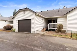 9695 Spinnaker Blvd NW, Silverdale, WA 98383 - Photo 27