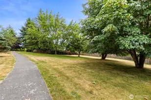 9695 Spinnaker Blvd NW, Silverdale, WA 98383 - Photo 35