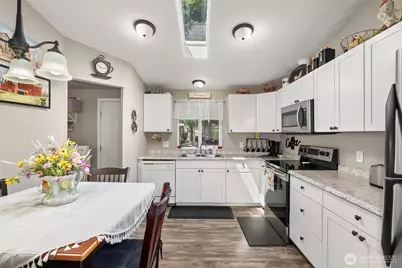 101 Shenandoah Drive, Silverlake, WA 98645 - Photo 11