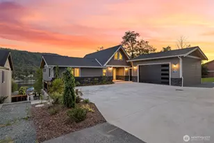 18162 Freedom Ln, Mount Vernon, WA 98274 - Photo 1