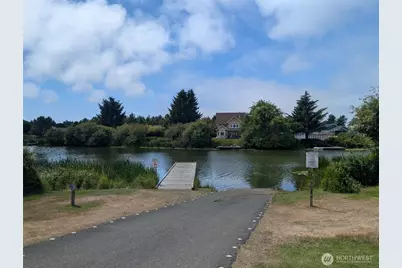 413 Lake View Loop NE, Ocean Shores, WA 98569 - Photo 5