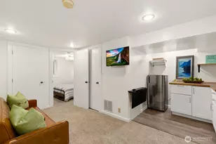 2802 29th Ave W, Seattle, WA 98199 - Photo 29