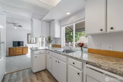 3207 SW 319th Street #48, Federal Way, WA 98023 - Photo 7