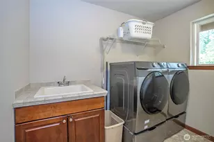 8301 183rd Ave E, Bonney Lake, WA 98391 - Photo 33