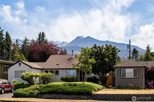 1415 E 2nd St, Port Angeles, WA 98362 - Photo 3