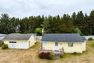 1215 199th Pl, Long Beach, WA 98631 - Photo 11