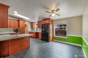 3001 S 288th St, Federal Way, WA 98003 - Photo 7