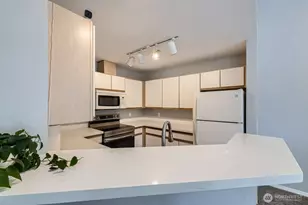 9210 Market Pl, Lake Stevens, WA 98258 - Photo 3