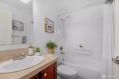 23405 16th Place S #C104, Des Moines, WA 98198 - Photo 15