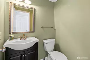 16508 39th St Ct E, Lake Tapps, WA 98391 - Photo 17