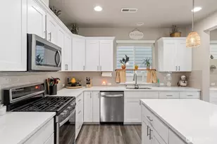 3115 Stephanie Loop NE, Lacey, WA 98516 - Photo 11