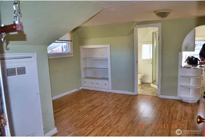 306 2nd St NE, Auburn, WA 98002 - Photo 29