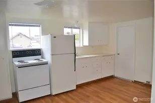 306 2nd St NE, Auburn, WA 98002 - Photo 21