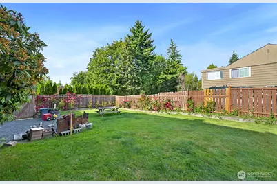 1501 Lakeway Dr., Bellingham, WA 98225 - Photo 29