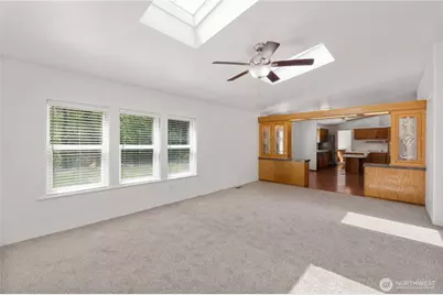 8502 208th Avenue Ct E, Bonney Lake, WA 98391 - Photo 13