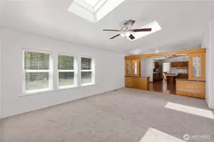 8502 208th Ave Ct E, Bonney Lake, WA 98391 - Photo 13