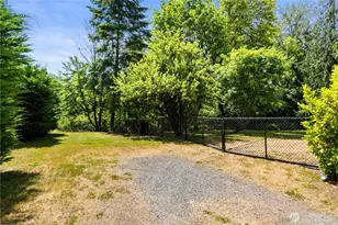 8502 208th Ave Ct E, Bonney Lake, WA 98391 - Photo 27