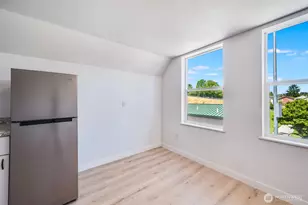 1012 9th St, Bremerton, WA 98337 - Photo 15